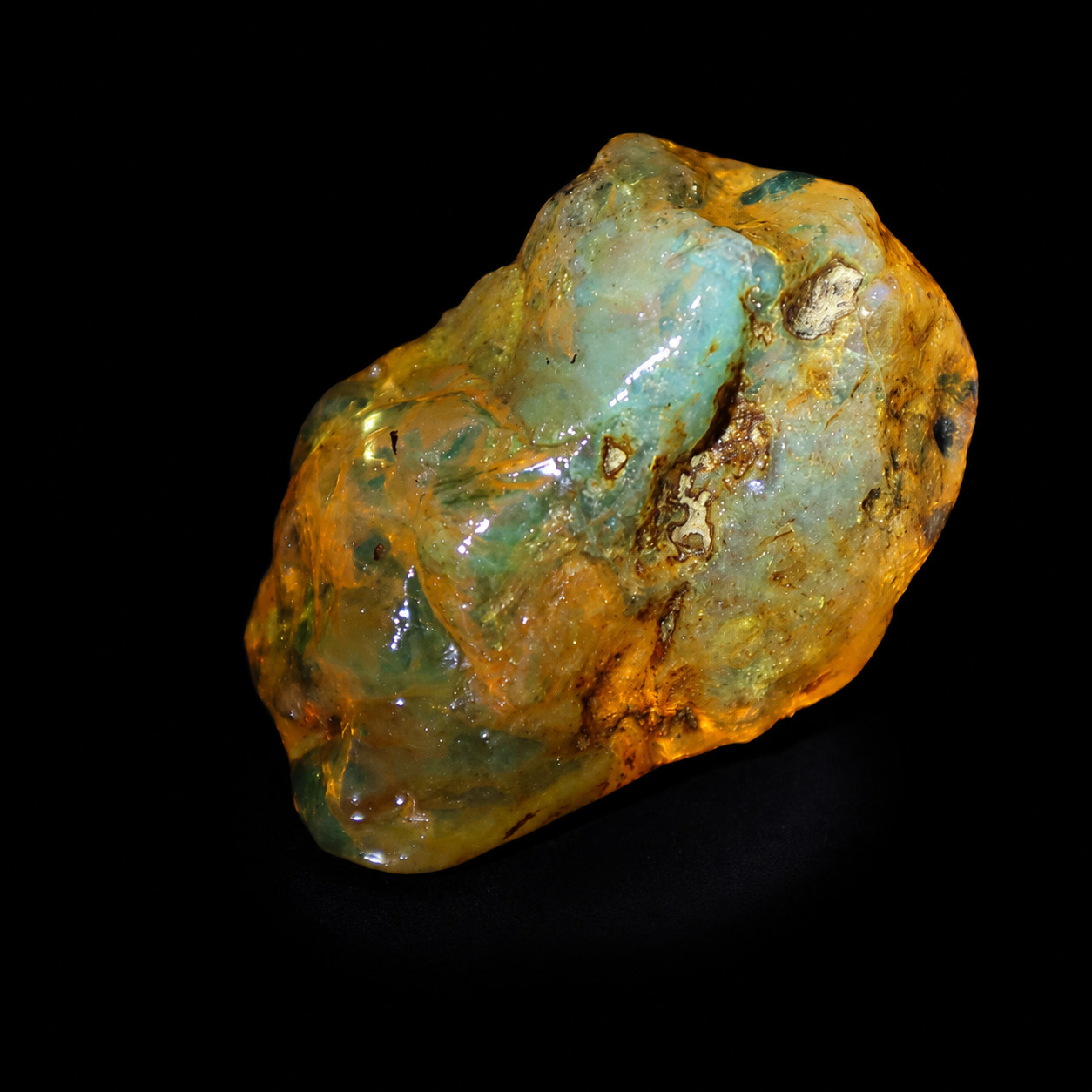 Authentic Green Blue Dominican Amber Rough Specimen Chunk 51mm 24.2g