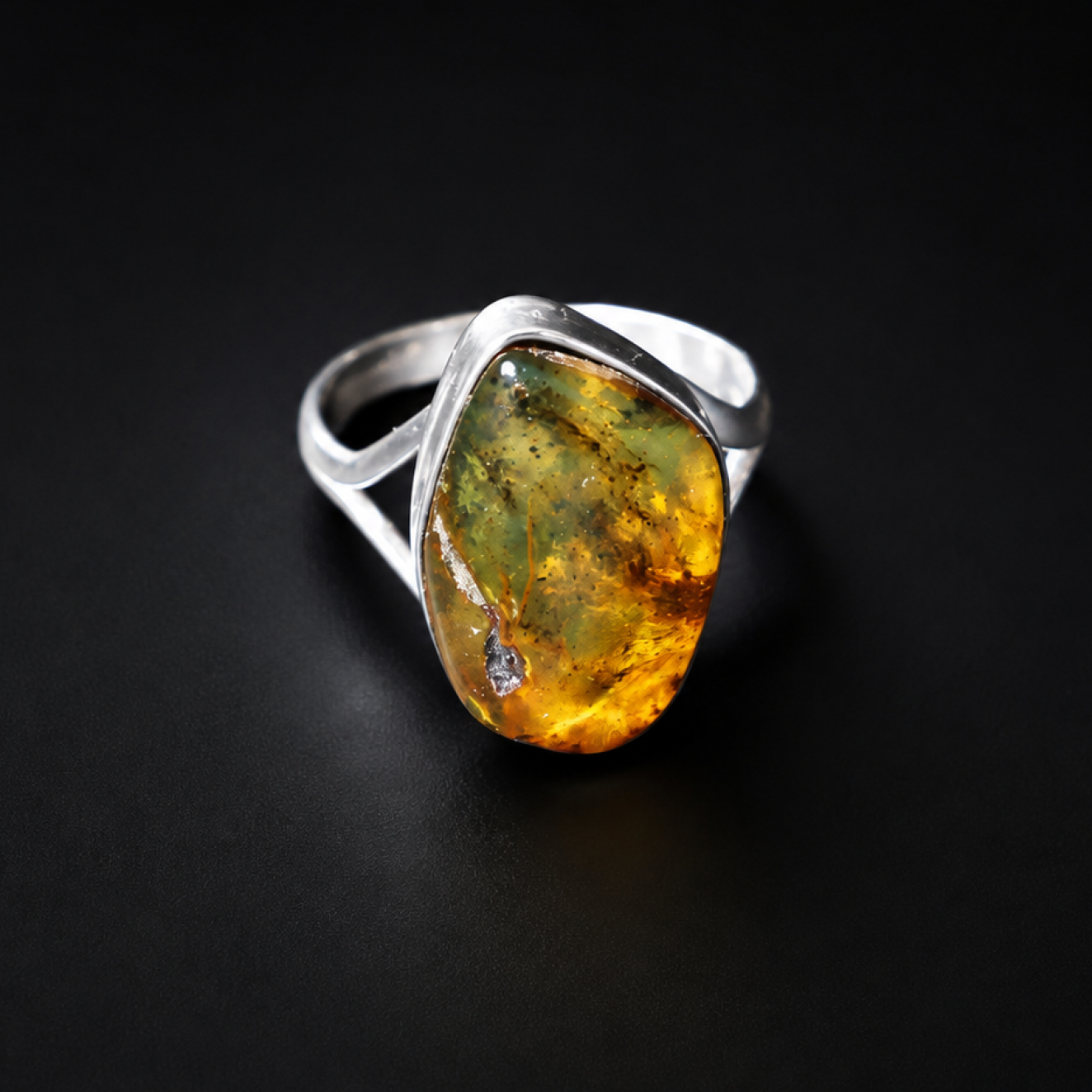 Organic Beauty Translucent Orange Green 925 Sterling Silver Dominican Amber Ring