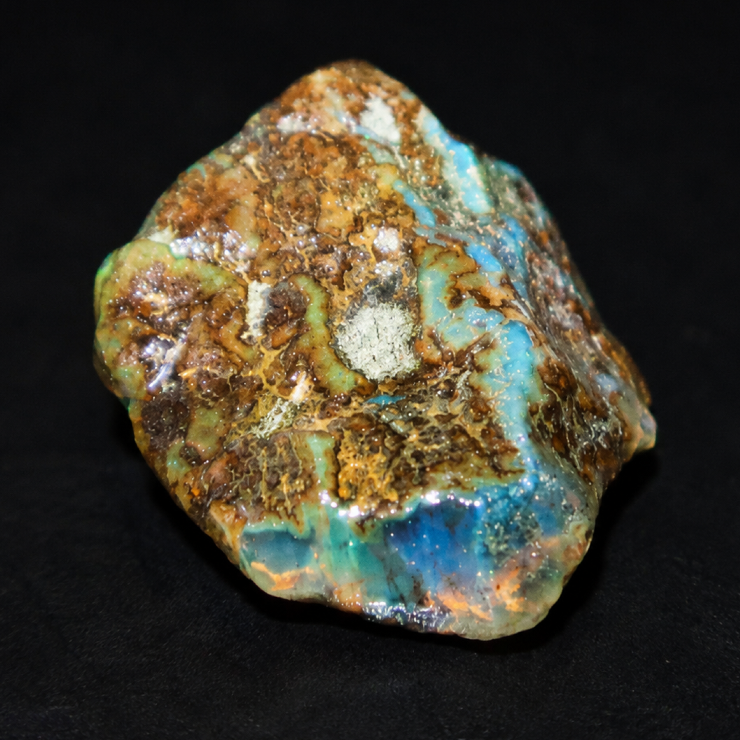 Clear sky blue Natural Dominican Amber rough Rough Specimen 29 mm