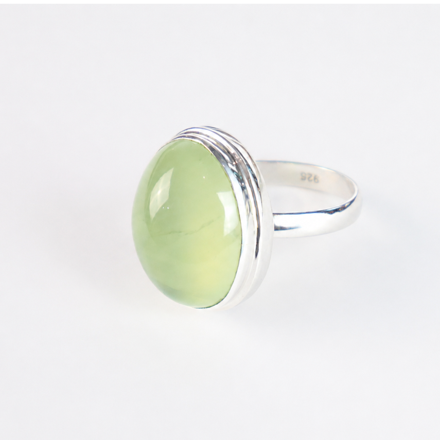 Clear light green Prehnite oval 925 Sterling Silver Ring Size 8.00