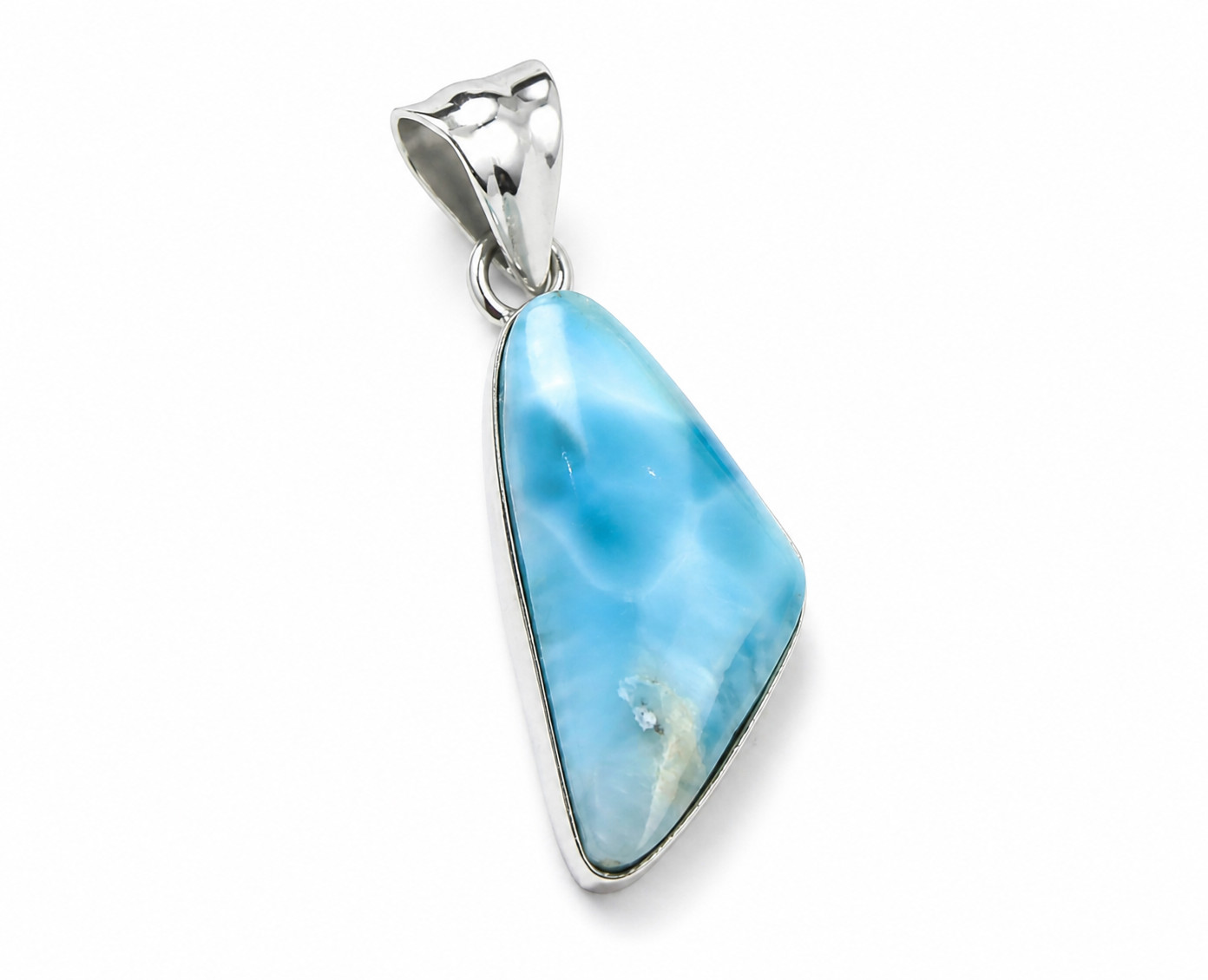 Charming Design Natural Sky Blue Larimar .925 Sterling Silver Pendant 36mm