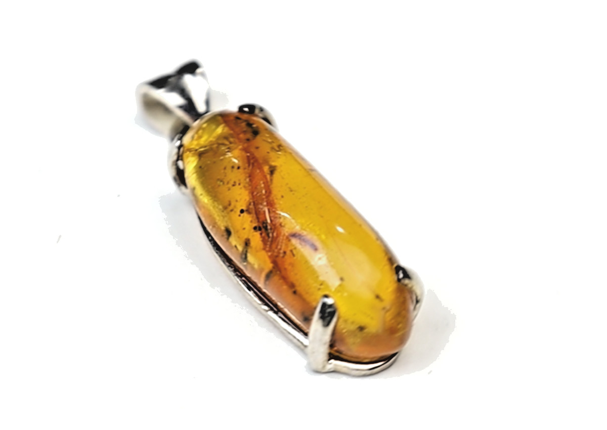 Impressive Inclusions Natural Clear Deep Yellow Amber 925 Sterling Silver Pendat