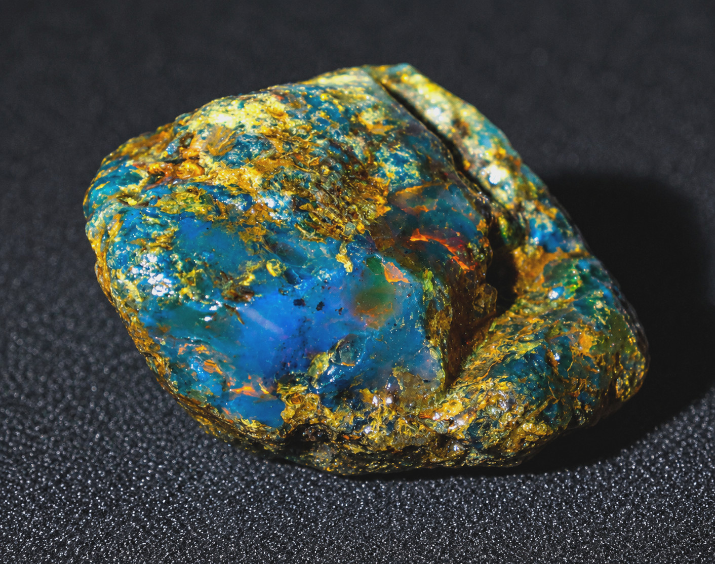 Beautiful Natural Dominican Translucent Green Blue Amber Rough Specimen 61mm 47g
