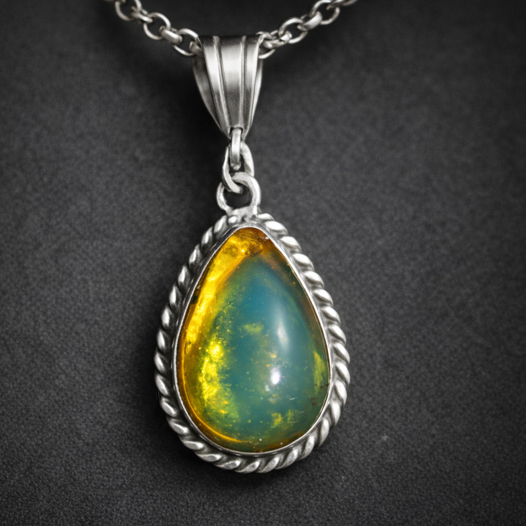 Impressive Natural Clear Ocean Blue Amber .925 Sterling Silver Pendant 37mm