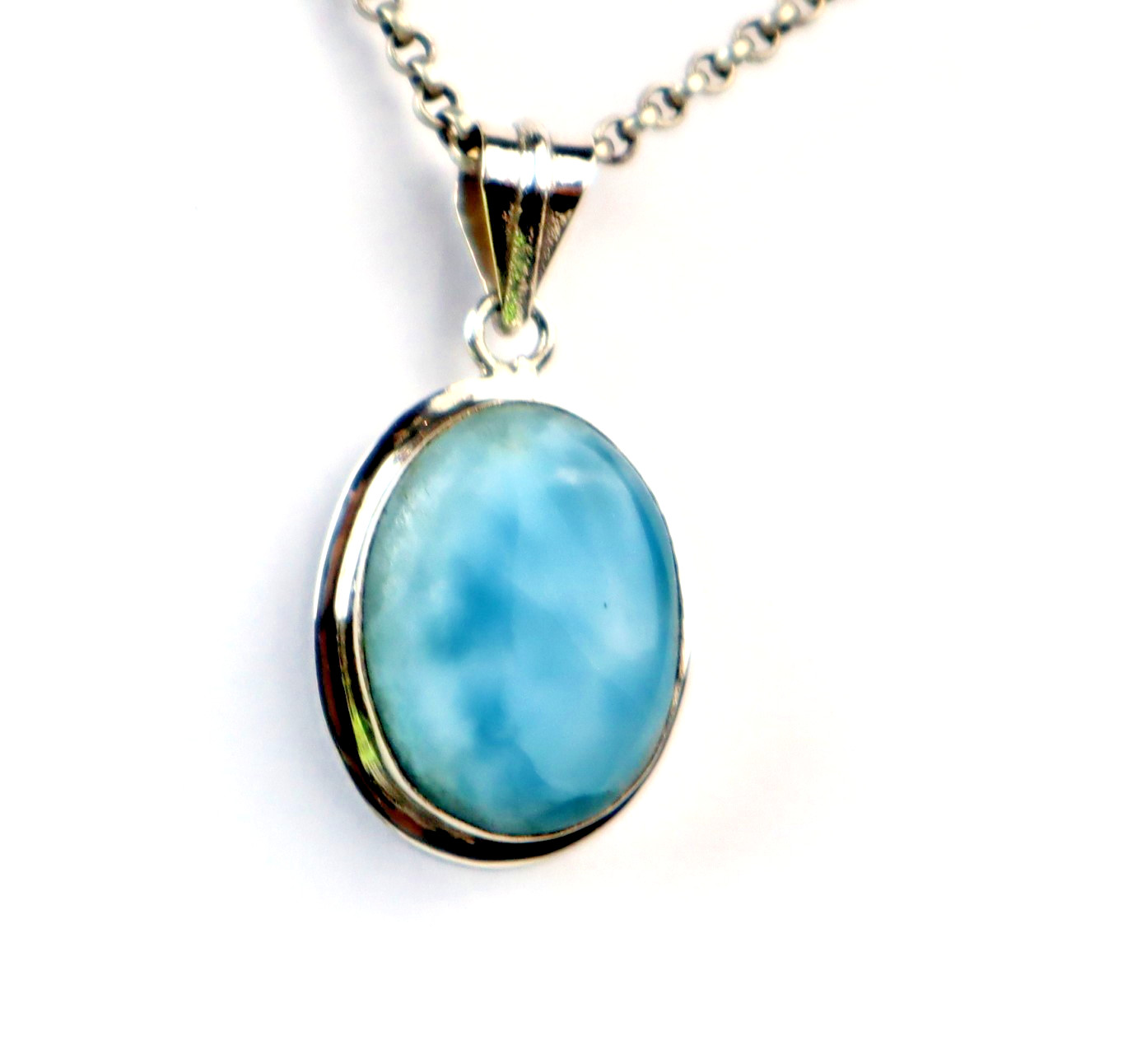 Charming Cloud Design Natural Sky Blue Larimar .925 Sterling Silver Pendant 37mm