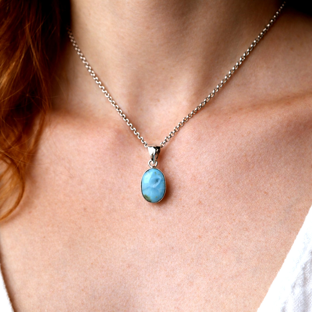 Lovely Natural Sky Blue Larimar .925 Sterling Silver Pendant 26mm